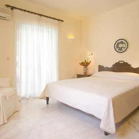 Pan Pan Hotel 3*