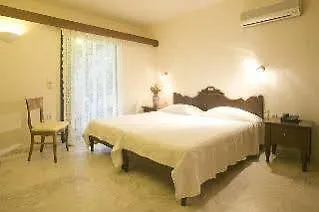 Pan Pan Hotel Istron